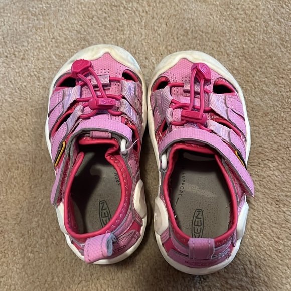 KEEN Toddler Water Shoe - Picture 1 of 4